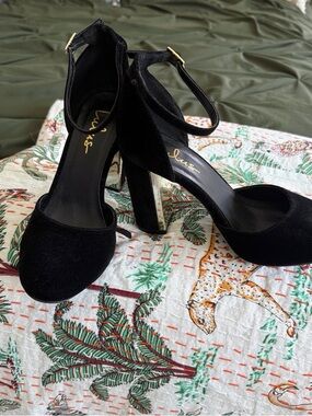 Lulu's Black Velvet Ankle-Strap Block Heels